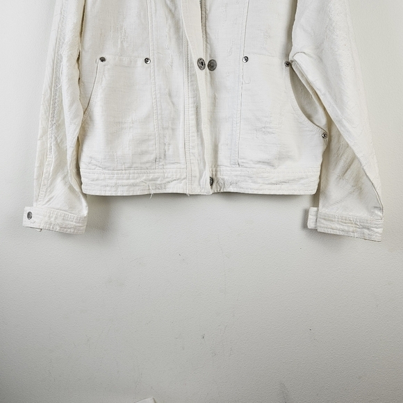Free People OB407552 White Distressed Tennis Denim Jacket M Oversized Boho - Picture 4 of 9